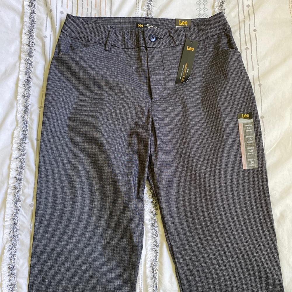 Women’s size 10 Lee dress pant